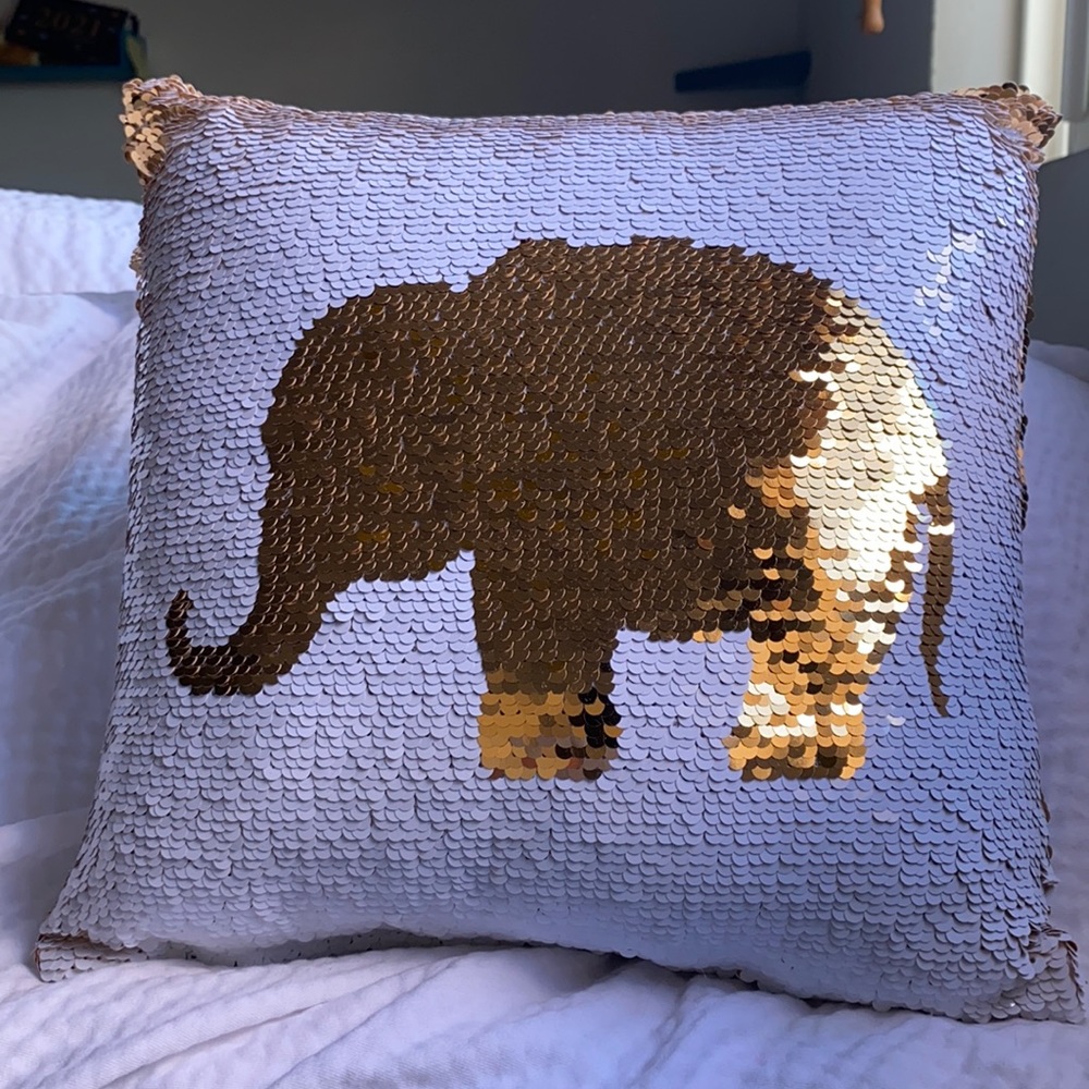 Elephant pillow